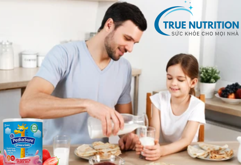 Bé uống sữa Pediasure thường xuyên có được không? Câu trả lời đầy đủ