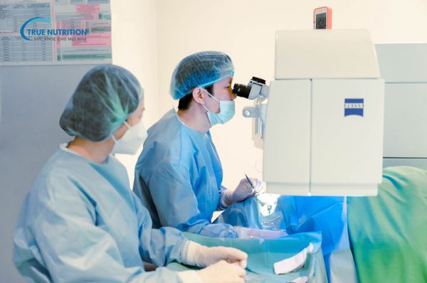 Tác Hại Của Việc Mổ Mắt Cận Thị: Những Điều Cần Biết Trước Khi Quyết Định Phẫu Thuật