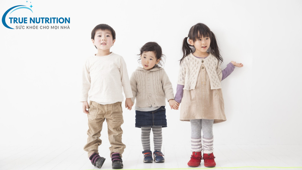 Khủng Hoảng Tuổi Lên 4: Nguyên Nhân Và Cách Đồng Hành Giúp Trẻ Vượt Qua Dễ Dàng