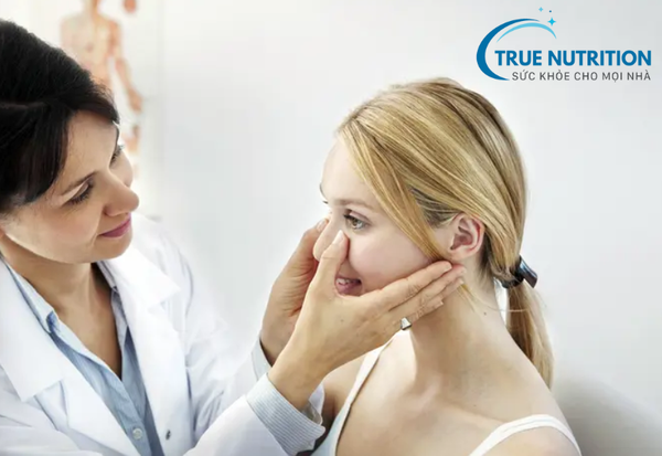 Thu Gọn Cánh Mũi: Tạo Hình Mũi Hoàn Hảo Cho Gương Mặt Thẩm Mỹ