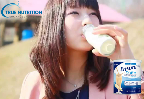 So Sánh Ensure Gold và Ensure Original Nutrition Powder Add Water: Chọn Sản Phẩm Dinh Dưỡng Phù Hợp Nhất
