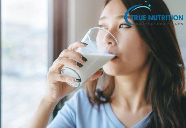 viêm dạ dày uống sữa được không