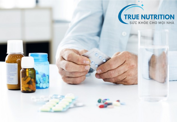 tràn dịch dạ dày có nguy hiểm không