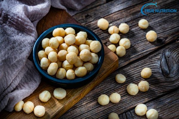 Hạt Macca & Óc Chó Cái Nào Tốt Hơn, Ăn Bao Nhiêu,&nbsp;Ai Không Nên Ăn?