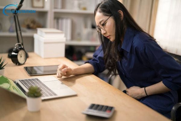 Cách Bói Kinh Nguyệt: Ý Nghĩa Tâm Linh, Góc Nhìn Khoa Học