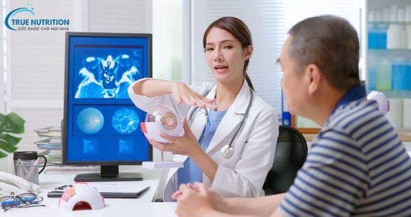 Bệnh gan có ảnh hưởng đến mắt không?