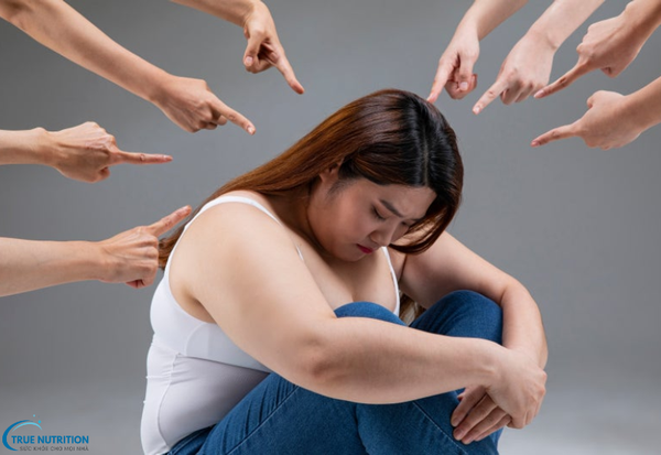 Bệnh Rối Loạn Ăn Uống Là Gì? Những Triệu Chứng Và Biến Chứng Cần Biết