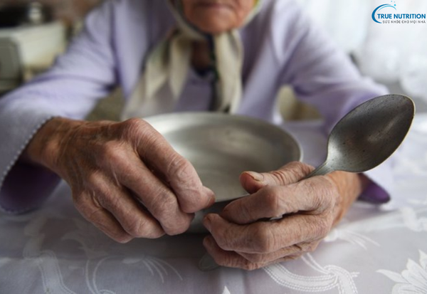 Nguyên Nhân Bệnh Suy Dinh Dưỡng: Điều Gì Khiến Cơ Thể Thiếu Hụt Dinh Dưỡng?