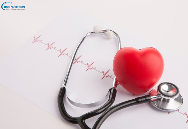 Triệu Chứng Bệnh Suy Tim: Dấu Hiệu Cảnh Báo Bạn Không Nên Bỏ Qua