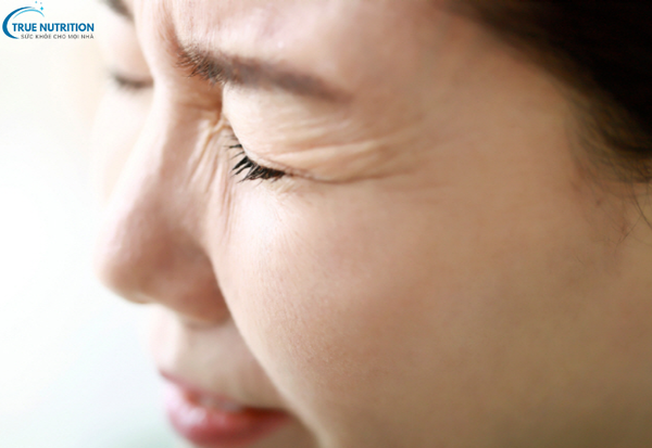 Dấu Hiệu Bệnh Thoái Hóa Điểm Vàng: Nhận Biết Sớm Để Bảo Vệ Thị Lực