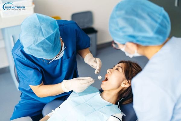 Cách Nhổ Răng Không Đau & An Toàn Nhất Hiện Nay