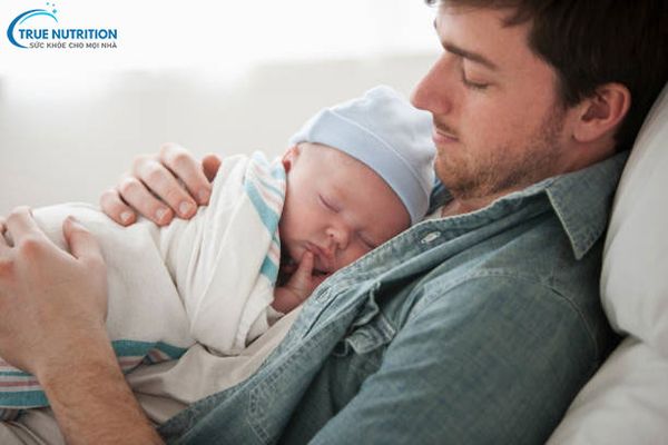 Giải đáp REM sáng là gì? Tác dụng và cách chăm sóc giấc ngủ cho trẻ sơ sinh