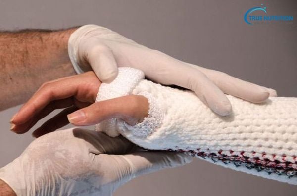 Hướng Dẫn Cách Tháo Bột Thủy Tinh Tại Nhà An Toàn