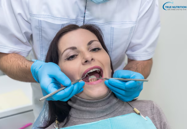 Nguyên Nhân Mòn Cổ Răng: Những Thói Quen Hằng Ngày Bạn Cần Thay Đổi