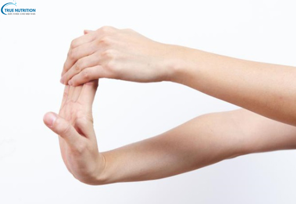 Bệnh Cổ Tay Bị Đau Lâu Ngày Không Khỏi: Nguyên Nhân Và Cách Xử Lý