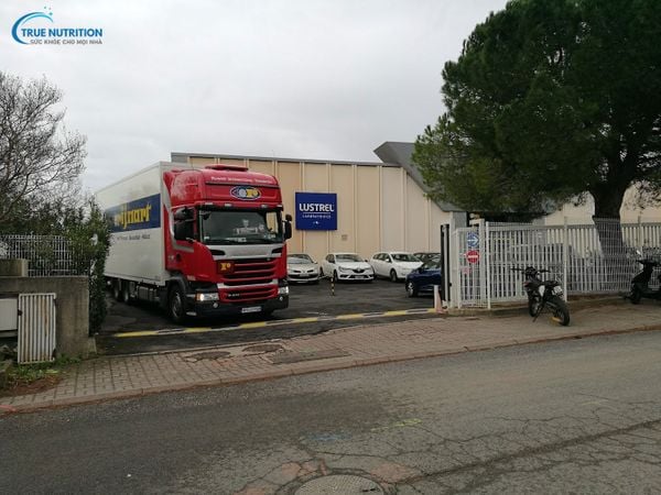 Lustrel Laboratoires