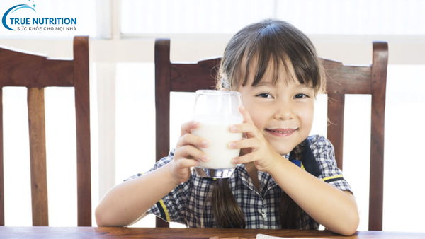 Thời Gian Uống Sữa Tốt Nhất Để Tăng Chiều Cao Bạn Cần Biết Ngay