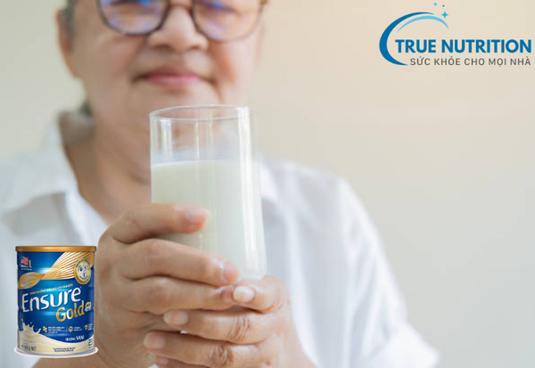 Công Dụng Của Sữa Ensure Dành Cho Người Già: Tăng Cường Sức Khỏe Và Cải Thiện Chất Lượng Sống Mỗi Ngày