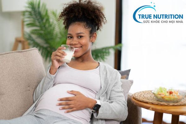 Có nên sử dụng sữa Ensure cho mẹ bầu hay không?