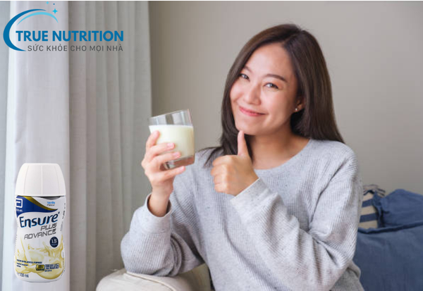 Sữa Ensure Advance Plus Chai Có Tốt Không? Khám Phá Lợi Ích Sức Khỏe Không Thể Bỏ Qua!