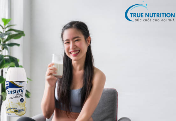 Sữa Ensure Advance Plus Chai Có Tốt Không? Khám Phá Lợi Ích Sức Khỏe Không Thể Bỏ Qua!