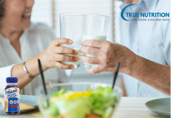 Sữa Ensure Nước Dành Cho Người Già: Giải Pháp Dinh Dưỡng Tuyệt Vời Giúp Khỏe Mạnh Hơn Mỗi Ngày