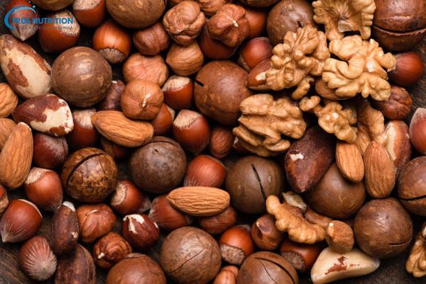 Hạt Macca & Óc Chó Cái Nào Tốt Hơn, Ăn Bao Nhiêu,&nbsp;Ai Không Nên Ăn?