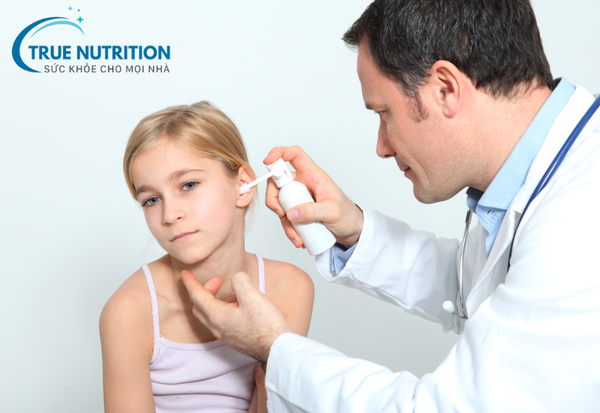 Bệnh viêm tai giữa: Dấu hiệu, nguyên nhân và cách điều trị