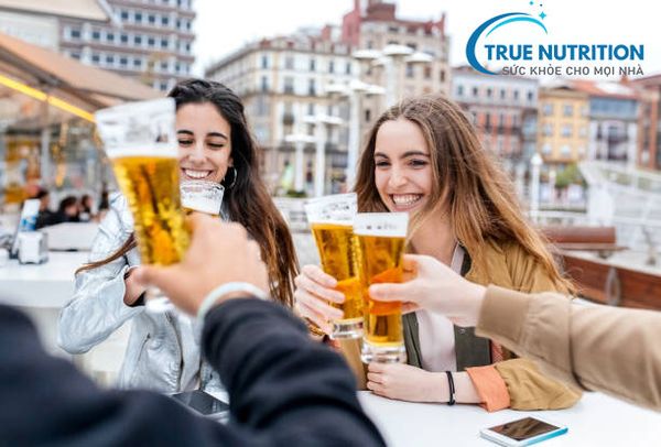 Hậu Quả Khó Lường Khi Nôn Ra Máu Sau Khi Uống Rượu