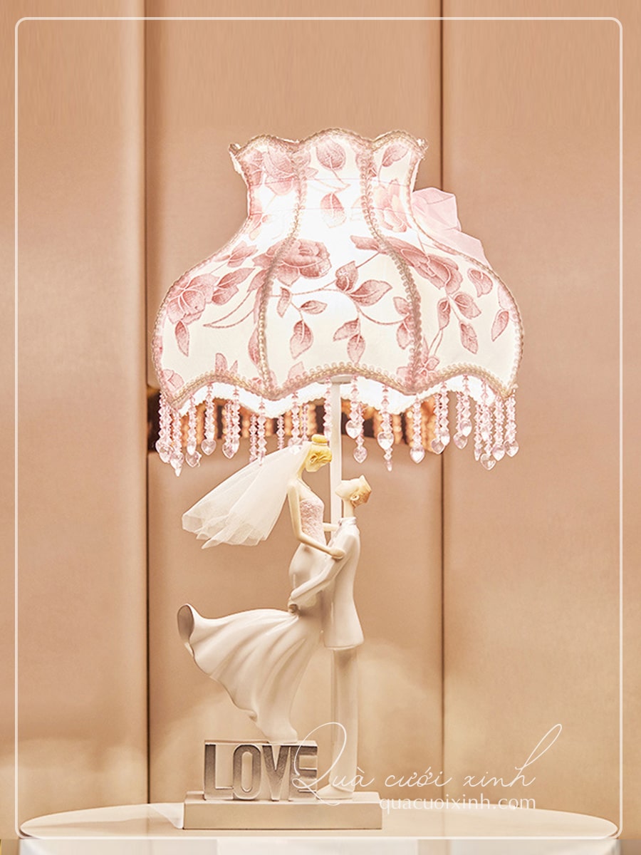 đèn ngủ, đèn trang trí lãng mạn phong cách cổ điển