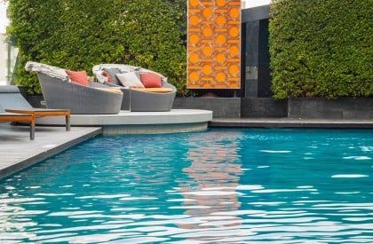 Làm thế nào để chống thấm bể bơi?