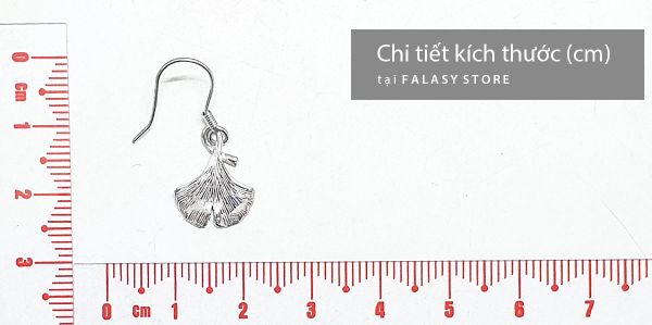 Bông tai bạc cao cấp đẹp với thiết kế hình lá Ginkgo đầy ý nghĩa, tượng trưng cho sự trường tồn, mang lại vẻ đẹp nhẹ nhàng