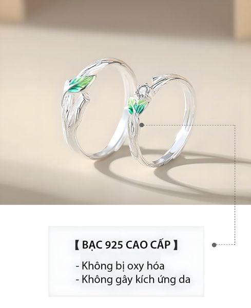 Cặp nhẫn bạc với thiết kế đẳng cấp, kết hợp viên đá quý lấp lánh, lý tưởng để làm món quà cho người yêu trong dịp đặc biệt