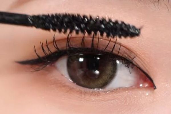 Cách Chuốt Mascara Không Lem - Bí Quyết Cho Đôi Mắt Quyến Rũ