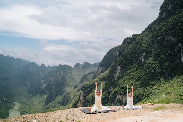 Tại sao dạ dày rỗng lại cần thiết khi tập Hatha Yoga?