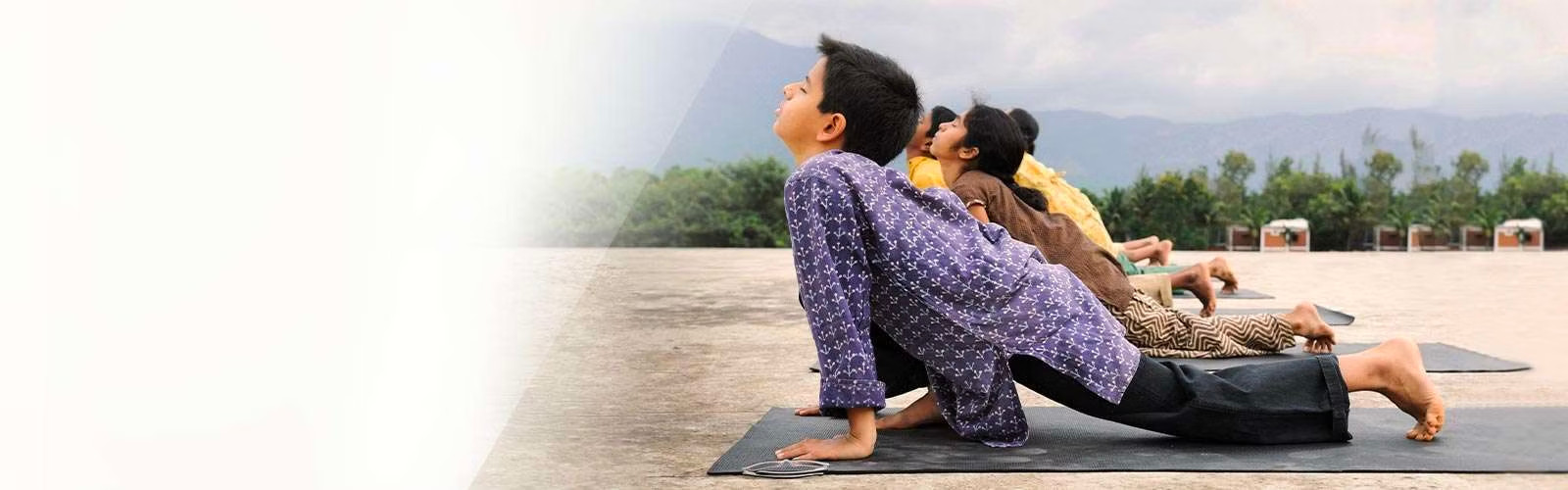 Trẻ em nên học yoga gì và ở lứa tuổi nào thì nên bắt đầu?