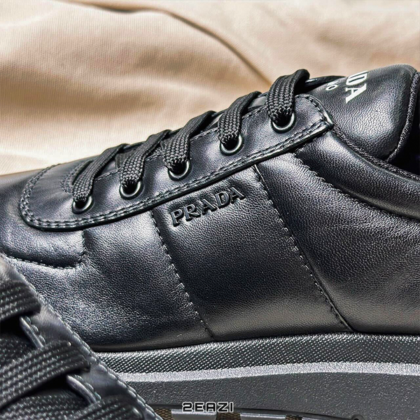 Giày Prada Plain Leather Logo Sneakers 2EG366 Màu Đen