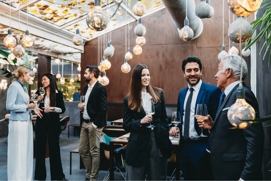 Gợi Ý Quà Tặng Sự Kiện Doanh Nghiệp Đầy Tinh Tế Và Đẳng Cấp