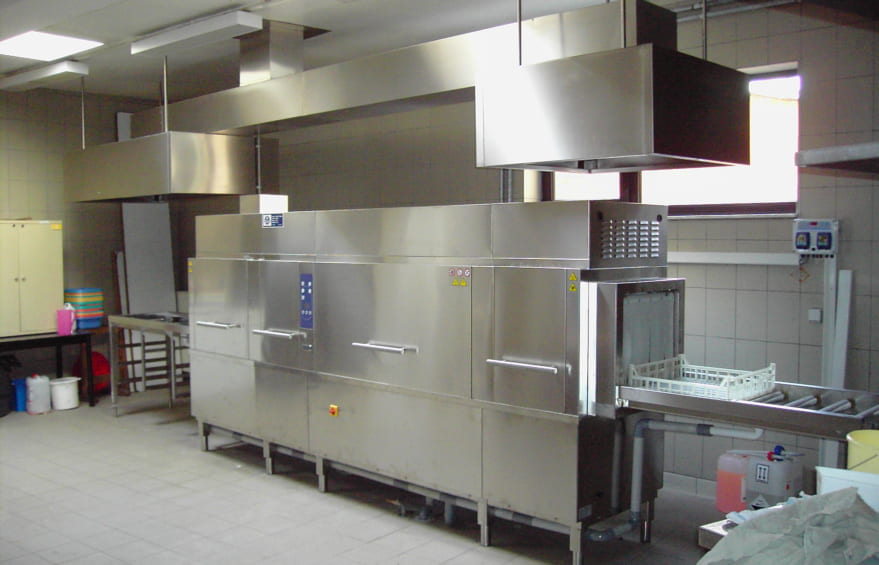 Máy rửa bát công nghiệp loại nào tốt nhất hiện nay? Tham khảo 5 mẫu