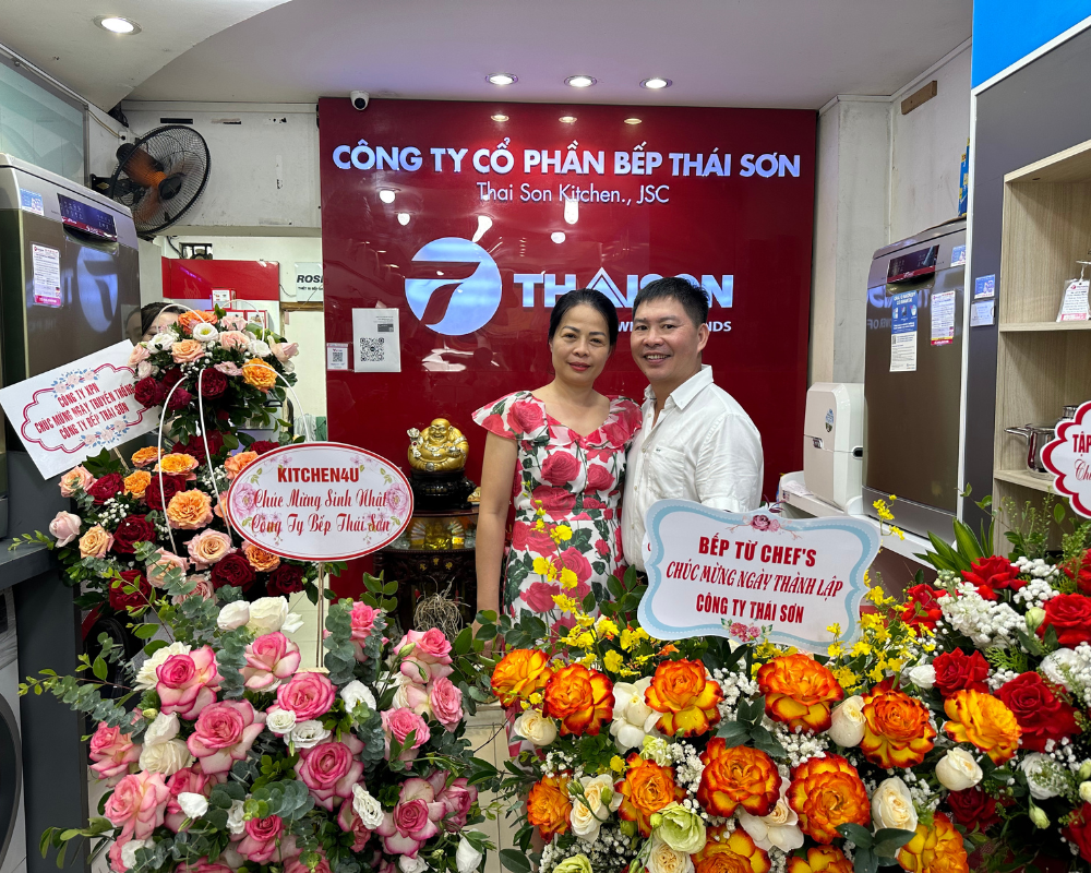 Bếp Thái Sơn kỷ niệm 21 năm ngày truyền thống công ty 16