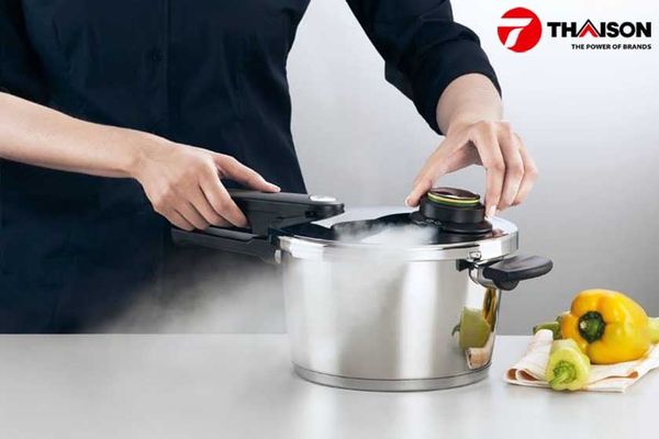 So sánh nồi áp suất Fissler Vitavit và Vitaquick