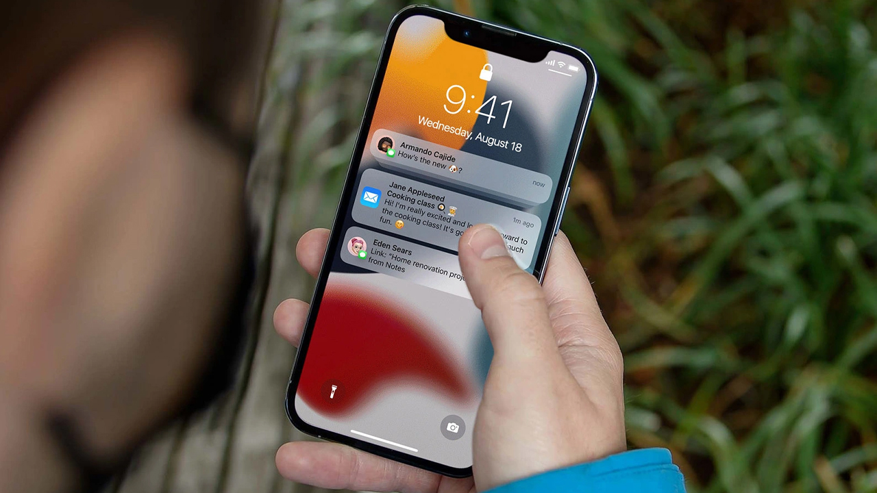 Hướng Dẫn Ẩn Thông Báo Trên Màn Hình Khóa iPhone Cực Dễ Dàng