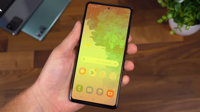 Khắc Phục Màn Hình Điện Thoại Samsung Bị Đổi Màu - Di Động 3 Tốt Sẵn Sàng Giúp Bạn!