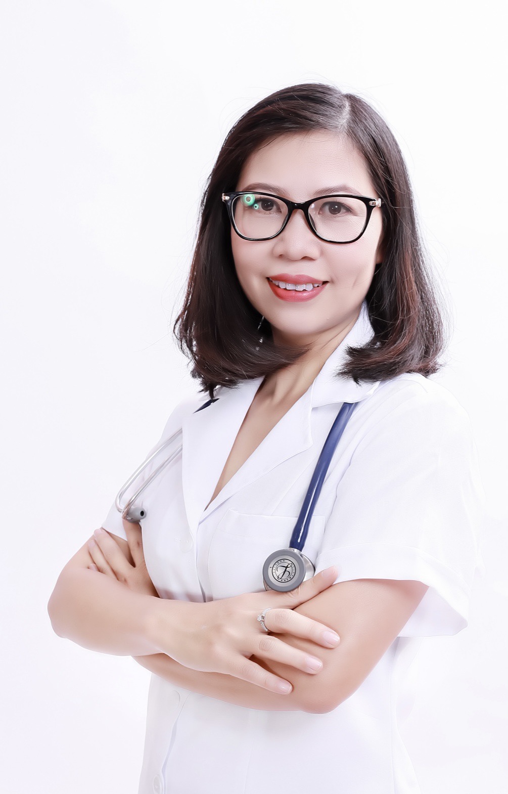 Tiến sĩ Bác sĩ Lê Thị Thu Hương - Chuyên gia Nhi khoa Hàng Đầu Về Hen Và Dị Ứng