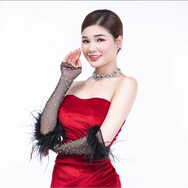 Tạ Như Quỳnh – Người Truyền Cảm Hứng Và Đào Tạo Đội Nhóm Kinh Doanh