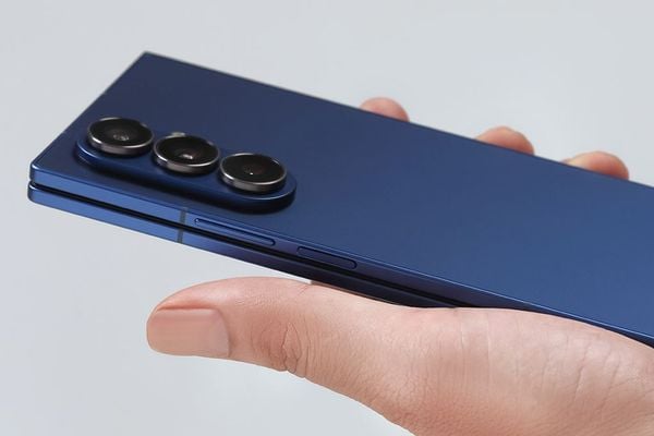 Hé lộ chi phí thay màn hình Galaxy Z Fold7 và Z Flip7
