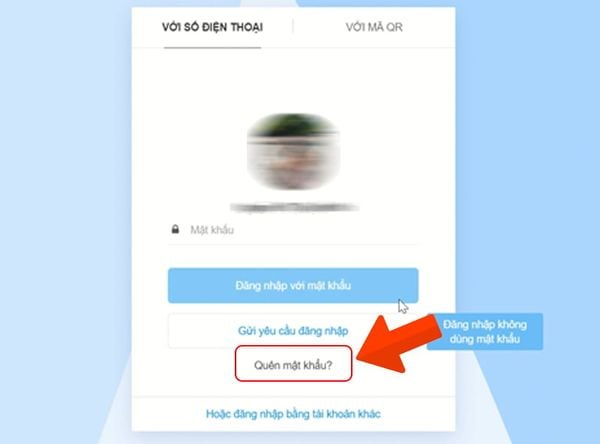 Việc sở hữu nhiều tài khoản mạng xã hội khiến việc quên mật khẩu trở nên phổ biến, đặc biệt với người dùng Zalo. Nếu bạn đang gặp khó khăn khi đăng nhập, đừng lo – Di Động 3 Tốt, Cửa hàng điện thoại uy tín tại Thái Bình, sẽ hướng dẫn bạn cách lấy lại tài khoản Zalo đơn giản, hiệu quả và nhanh chóng.  1. Cách lấy lại mật khẩu Zalo trên máy tính  Các bước thực hiện:  Truy cập chat.zalo.me hoặc tải ứng dụng Zalo trên máy tính.  Chọn Quên mật khẩu?.  Nhập số điện thoại đăng ký > Chọn Tiếp tục.  Chọn Xác nhận.  Nhập mã OTP > Tạo và xác nhận mật khẩu mới.  Chọn Đăng nhập với mật khẩu để hoàn tất.  👉 Lưu ý: Sử dụng đúng số điện thoại đã đăng ký để tránh gián đoạn trong quá trình khôi phục tài khoản.  2. Lấy lại mật khẩu Zalo trên điện thoại  Các bước thực hiện:  Mở ứng dụng Zalo > Chọn Đăng nhập.  Chọn Lấy lại mật khẩu > Nhập số điện thoại > Chọn Tiếp tục.  Nhập mã OTP từ tin nhắn.  Tạo mật khẩu mới và xác nhận.  Việc thao tác trực tiếp trên điện thoại sẽ giúp bạn khôi phục tài khoản nhanh chóng và tiện lợi hơn.  3. Cách lấy lại mật khẩu Zalo bằng số điện thoại khác  Áp dụng khi bạn mất SIM nhưng vẫn đang đăng nhập Zalo trên thiết bị:  Hướng dẫn:  Mở Zalo > Chọn biểu tượng Thêm.  Vào Cài đặt > Tài khoản và bảo mật.  Chọn Đổi số điện thoại > Tiếp tục.  Nhập số mới > Nhận mã OTP > Xác nhận.  👉 Giải pháp này giúp bạn duy trì tài khoản mà không cần khôi phục SIM cũ.  4. Làm lại SIM – Giải pháp khẩn cấp khi mất số điện thoại  Nếu bạn mất SIM và không còn đăng nhập trên bất kỳ thiết bị nào, hãy:  Đến cửa hàng nhà mạng gần nhất để làm lại SIM.  Đảm bảo SIM chưa bị người khác đăng ký mới.  Việc này giúp bạn khôi phục quyền truy cập Zalo một cách an toàn và chính thống.  Hỗ trợ thêm từ Zalo  Tổng đài hỗ trợ: 1900561558 (phí 2.000đ/phút)  Hỗ trợ giải đáp các thắc mắc liên quan đến tài khoản, xác thực thông tin và lỗi hệ thống.  Di Động 3 Tốt – Đồng hành cùng bạn trong mọi vấn đề công nghệ  Tại Di Động 3 Tốt, chúng tôi không chỉ cung cấp dịch vụ mua bán điện thoại tại Thái Bình, mà còn hỗ trợ kỹ thuật và sửa chữa điện thoại tại Thái Bình chuyên nghiệp. Nếu bạn đang gặp rắc rối với tài khoản Zalo hay các ứng dụng khác, hãy đến trực tiếp cửa hàng để được hỗ trợ chi tiết và tận tình.  Di Động 3 Tốt – Nơi bạn luôn an tâm với mọi thiết bị công nghệ!