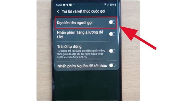 Cách Bật, Tắt Tính Năng Đọc Tên Người Gọi Trên iPhone Đơn Giản, Nhanh Gọn