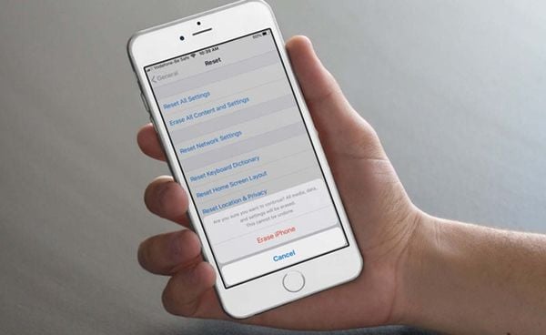 Restore, Reset iPhone là gì Điểm khác biệt quan trọng bạn cần biết