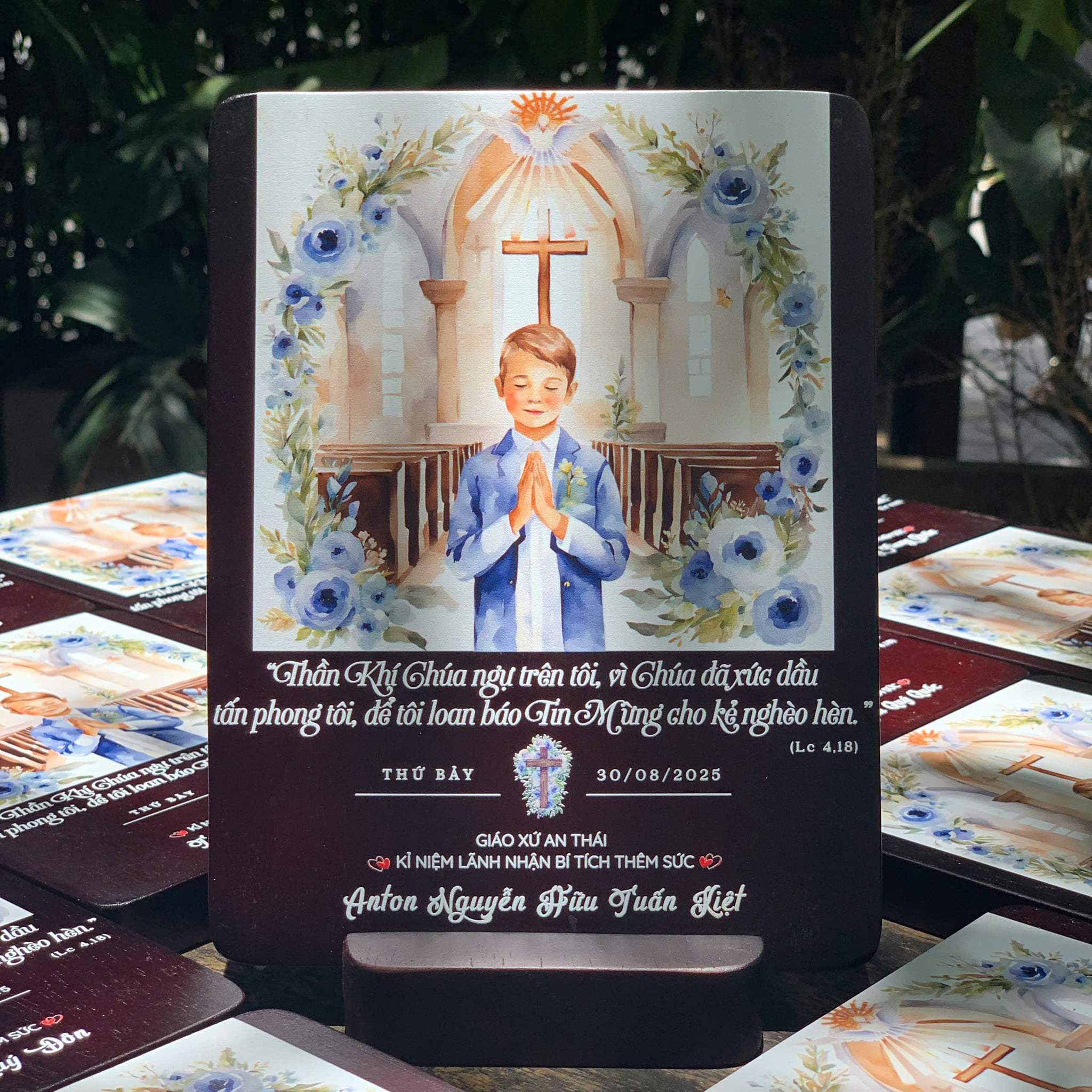 Quà Thêm Sức, Quà Tặng In Câu Kinh Thánh Về Bí Tích Thêm Sức Đầy Trang Trọng
